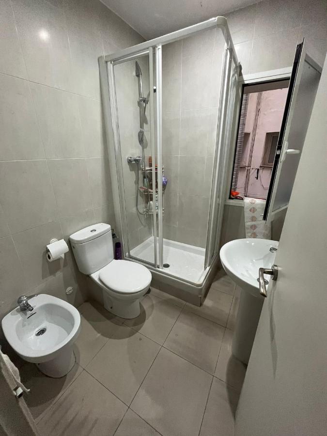 شقة Habitacion Matrimonial En Piso Compartido En El Centro De مدريد المظهر الخارجي الصورة